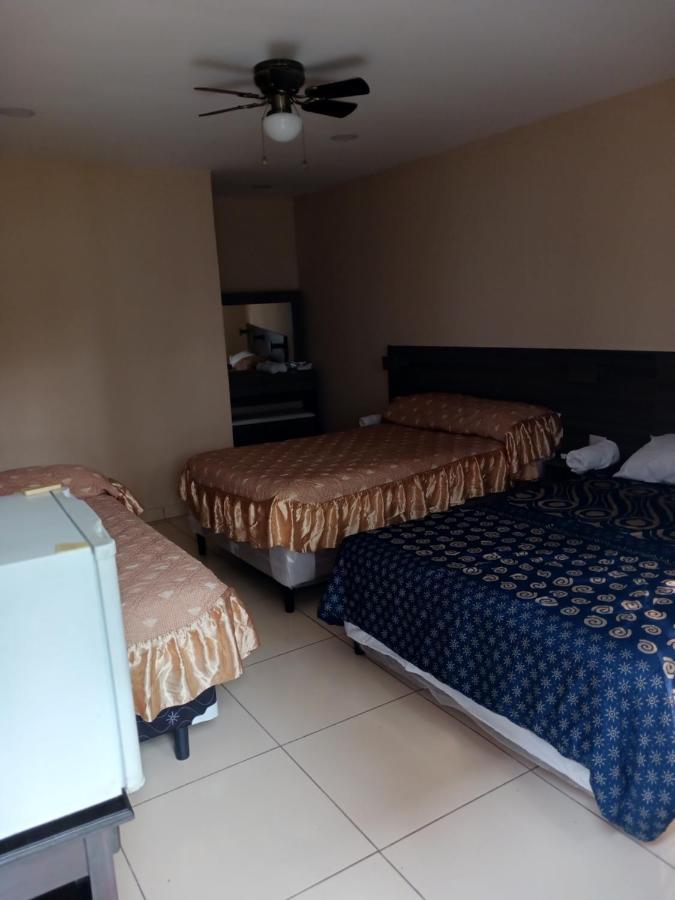 Habitaciones Casa Cuscatlan Tamanique Ruang foto